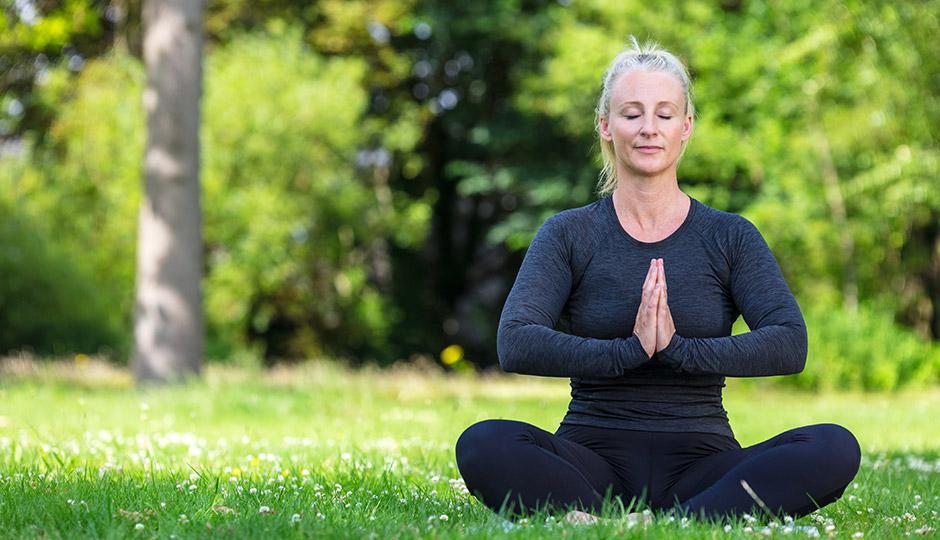 Health Benefits of Practicing Yoga